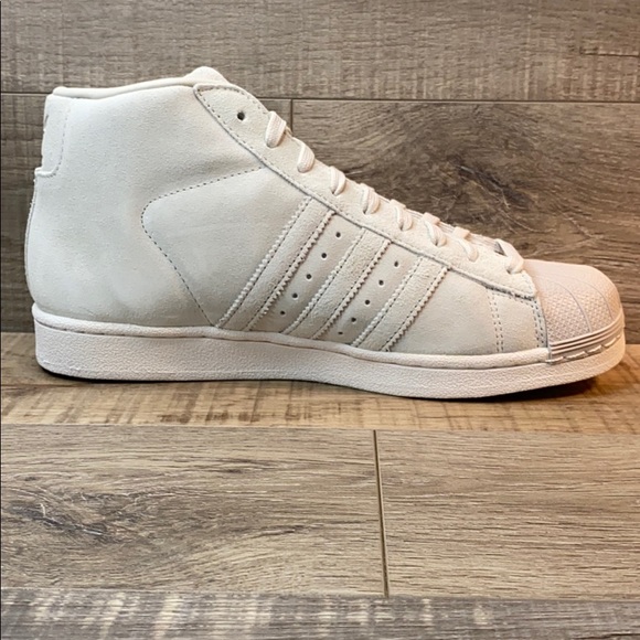 Adidas Pro Model ‘clear brown’ Mens Sneakers - Picture 2 of 5